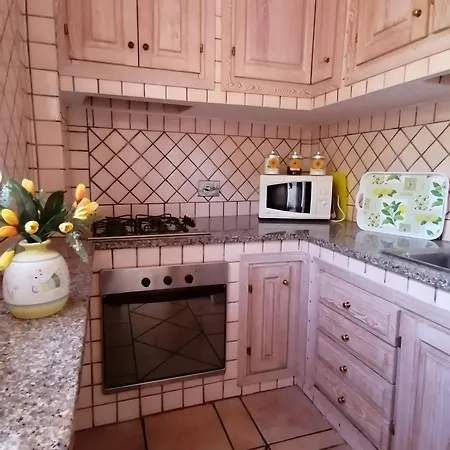 別荘 Mirto Pittulongu オルビア